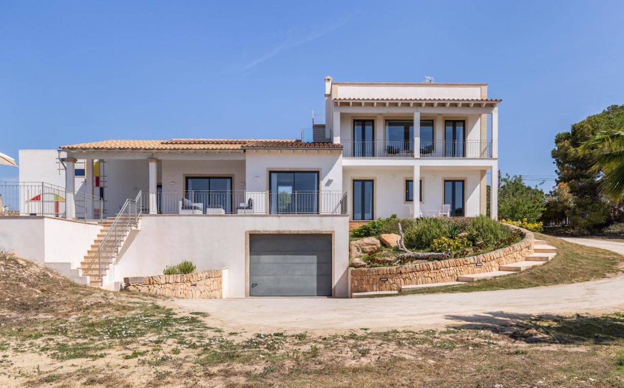 Colonies Villa Сес Салинес Екстериор снимка